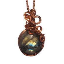 Load image into Gallery viewer, Labradorite in Copper